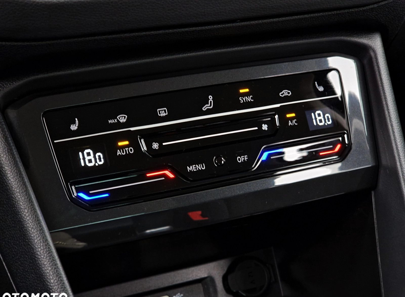 Volkswagen Tiguan cena 135500 przebieg: 6900, rok produkcji 2023 z Ciechocinek małe 407